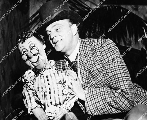 Edgar Bergen w ventriloquist dummy Effie Klinker 6869-005