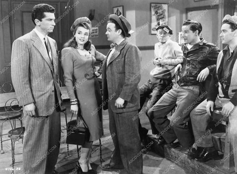 Leo Gorcey and cast Bowery Boys film News Hounds 6902-35