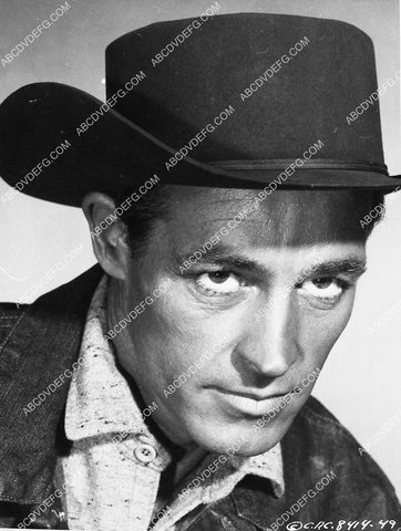 Guy Madison western portrait 6950-30