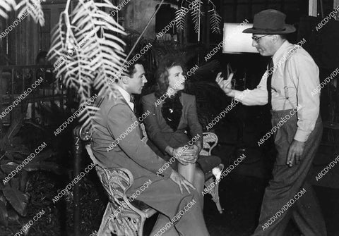 candid Deanna Durbin w director Richard Siodmak on set film Christmas Holiday Gene Kelly 7019-019