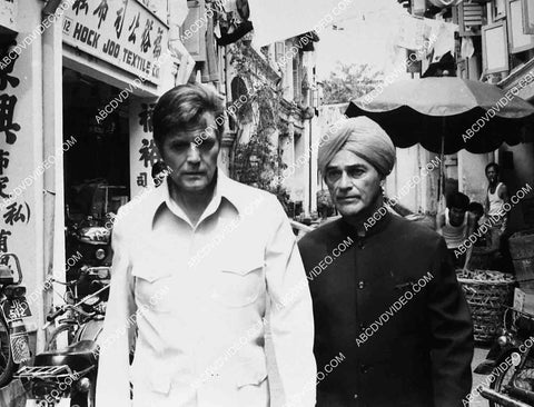 Jack Lord and guest star TV Hawaii 5-O 7022-020