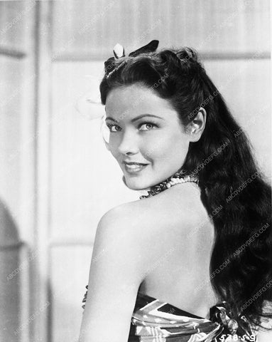 beautiful Gene Tierney portrait 7231-12