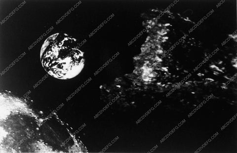 space meteor scene sci-fi film 7265-23
