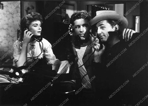 Dorothy McGuire Guy Madison Robert Mitchum conferrence call film Till the End of Time 7335-13