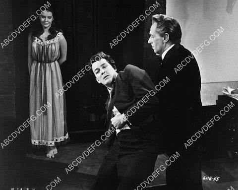 Jacquie Wallis film Kiss of the Vampire 7347-15