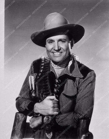 Gene Autry and gunbelt cool western portrait 7354-22