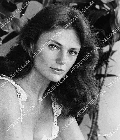 Jacqueline Bisset portrait 7356-16