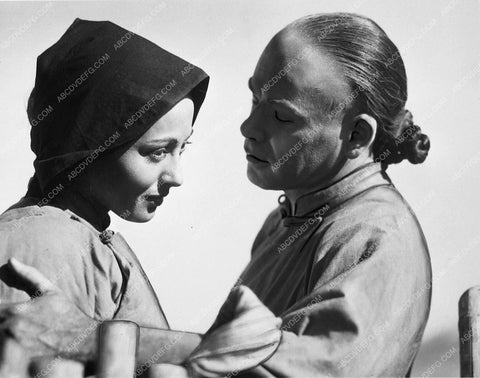 Louise Rainer Paul Muni classic film The Good Earth 7373-03