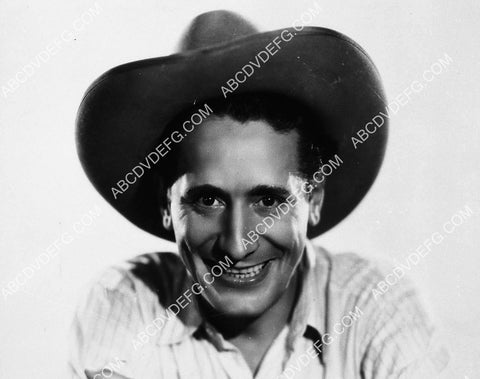 Victor Jory in his cowboy hat 7388-24