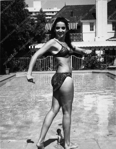 Linda Cristal bathing suit shot 7633-08