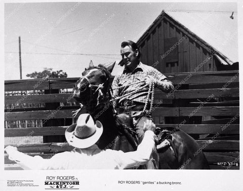 Roy Rogers film McIntosh and T.J. 7634-07