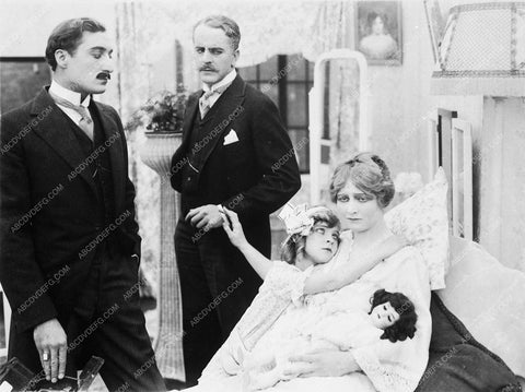 silent Universal unidentified film scene 7667-35