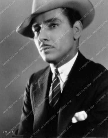 Ronald Colman portrait 7676-22