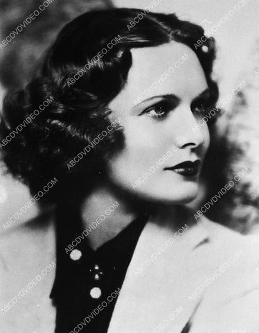 Anna Neagle portrait 7762-16