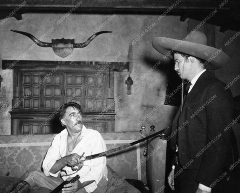 Marlon Brando Anthony Quinn film Viva Zapata 7763-17
