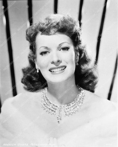 Maureen O'Hara portrait 7895-20