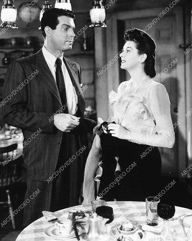 Fred MacMurray Rosalind Russell film Flight to Freedom 7984-17