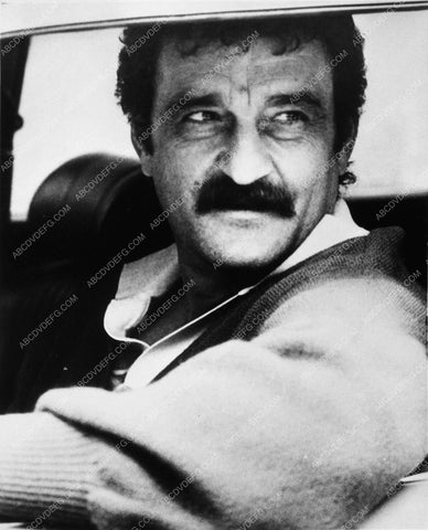 Victor French headshot driving car 8120-12