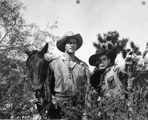 Jock Mahoney Dickie Moore serial film Cody of the Pony Express 8124-22