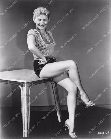 short shorts and high heels Laurie Mitchell aka Larraine McKay 81bx01-126