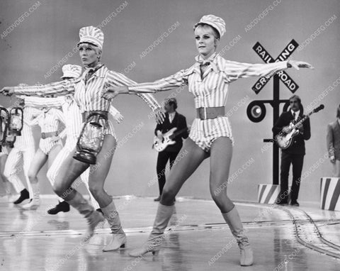 Tom Hansen Dancers on The Tim Conway Comedy Hour TV show 81bx01-244