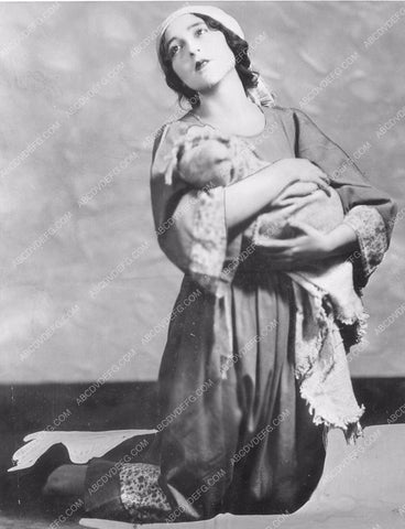 news photo American dancer Jean De Koven slain in Versailles France 81bx01-282