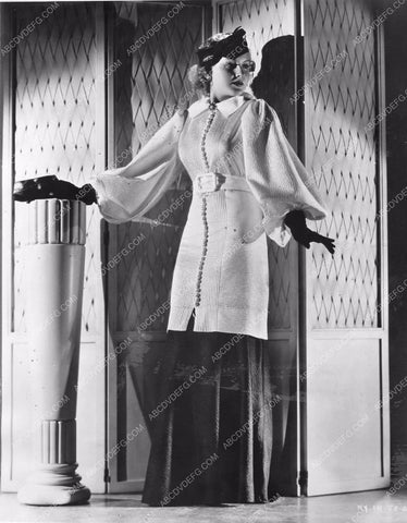 Jane Hamilton height of fashion portrait 81bx01-317