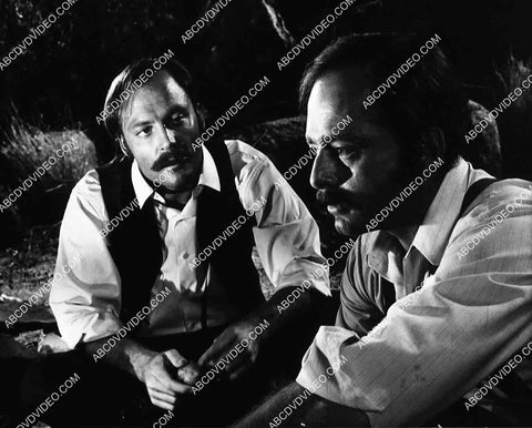 Stacy Keach Harris Yulin film Doc 8207-33