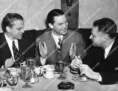 candid James Cagney Chester Morris out to dinner w friend 8244-17