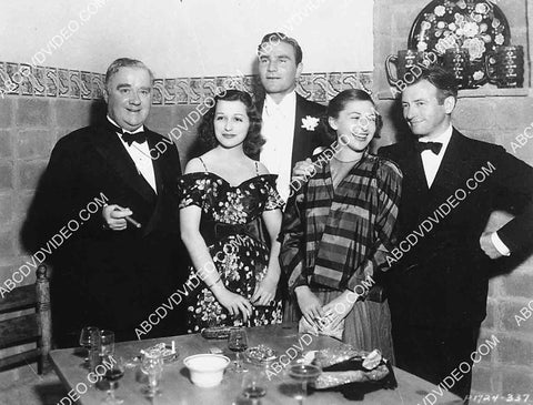 Hollywood party Joan Woodbury Henry Wilcoxon Frances Drake Claude Rains and friend 8244-19