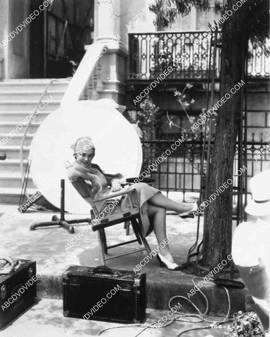 Maureen O'Sullivan relaxing between the scenes 8245-25 – ABCDVDVIDEO
