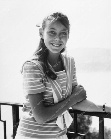 portrait young Jenny Agutter 8260-30