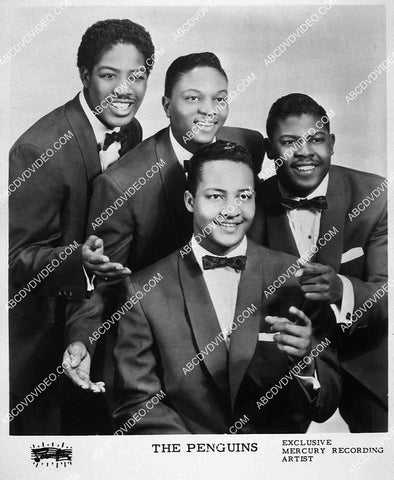 black music singing group The Penguins 8444-9