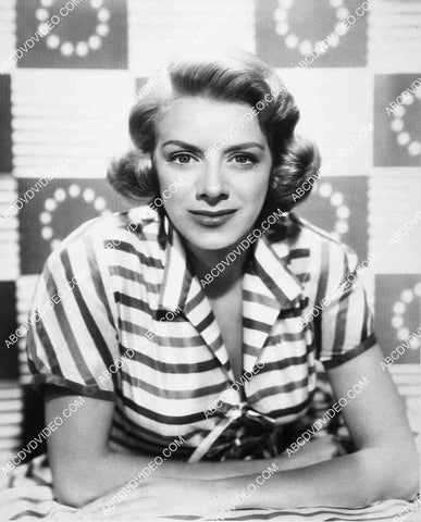 singer Rosemary Clooney portrait 8444-33
