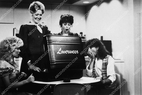 Rachel Dennison Valerie Curtin Marian Mercer Rita Moreno TV Nine to Five 8484-14