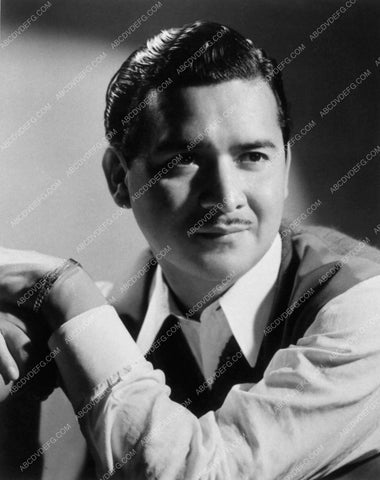 portrait Carlos Ramirez singer 8658-14