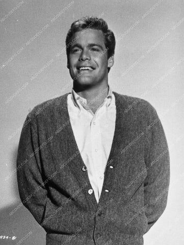 Doug McClure portrait 8662-08