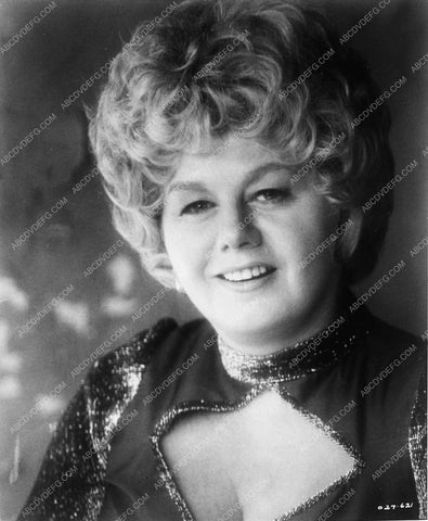 Shelley Winters portrait 8705-31