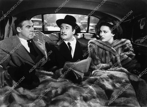 Paul Douglas Linda Darnell film Everybody Does It 8730-03