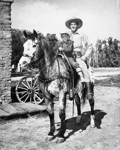 Guy Madison and son on Appaloosa Wild Bill Hickcock TV Show 8761-32
