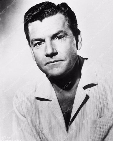 British Actor Kenneth More portrait 8819-07