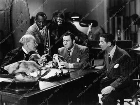 Ian Wolfe Wally Brown Alan Carney film Zombies on Broadway 8898-01