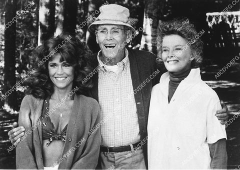 Jane Fonda Henry Fonda Katharine Hepburn film On Golden Pond 8905-01