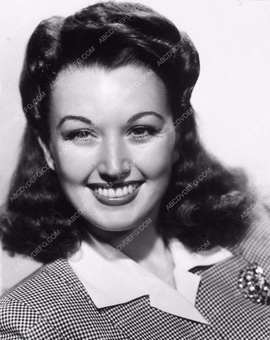 super cute Ginny Simms portrait 8954-05