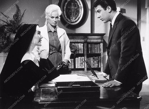 Mamie Van Doren film I don't know 8954-12