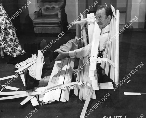 Andy Clyde trying to assemble the blinds short subject film Two Jills and a Jack 8B11-244