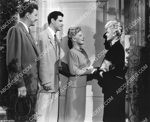 Fred Brady Loren Tindall Spring Byington Marjorie Reynolds film Meet Me on Broadway 8B11-337