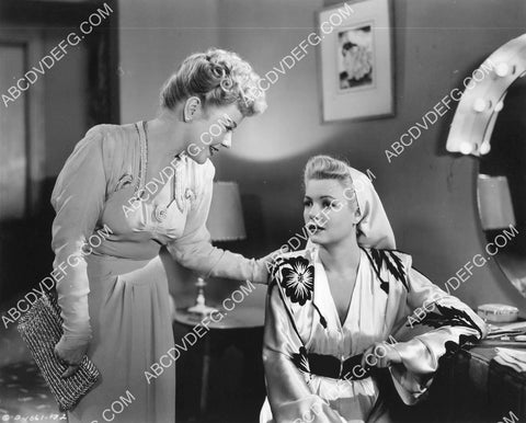 Spring Byington Marjorie Reynolds film Meet Me on Broadway 8B11-381