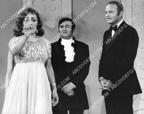 singer guest star TV The Carol Burnett Show 8B11-592