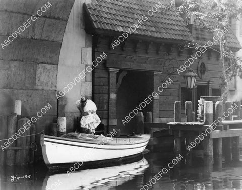 Marion Davies Owen Moore Louise Fazenda George Siegmann Karl Dane silent film The Red Mill 8B11-680